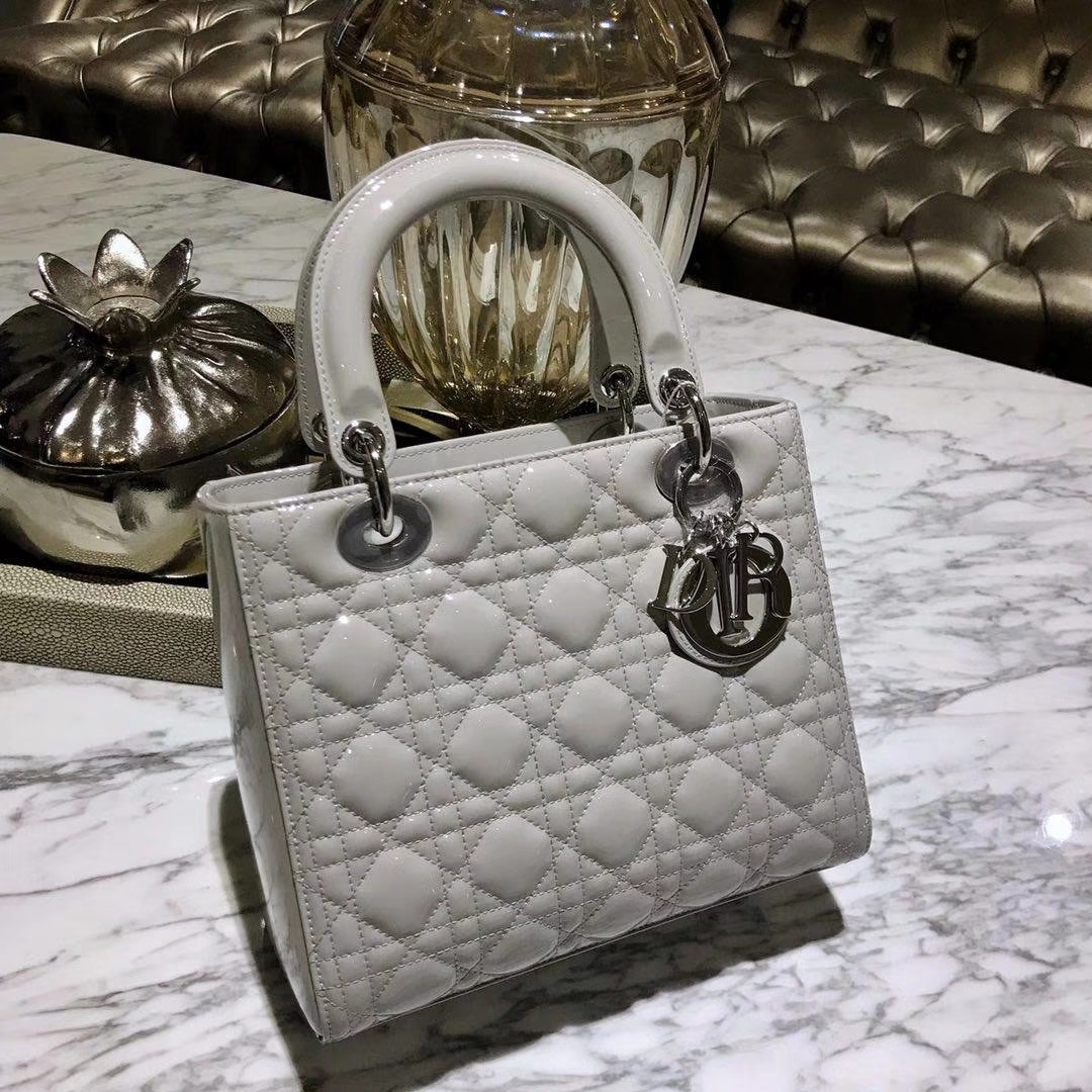 Dior 迪奥 经典牛皮 戴妃包 Lady Dior 五格24cm 珍珠灰