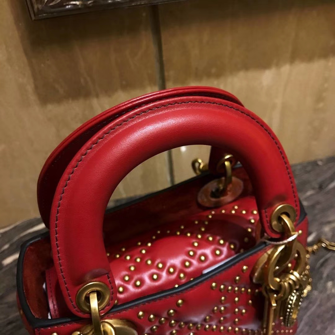 Dior 迪奥 定制版小号17cm铆钉包 戴妃包 Lady Dior mini 红色 爱心扣