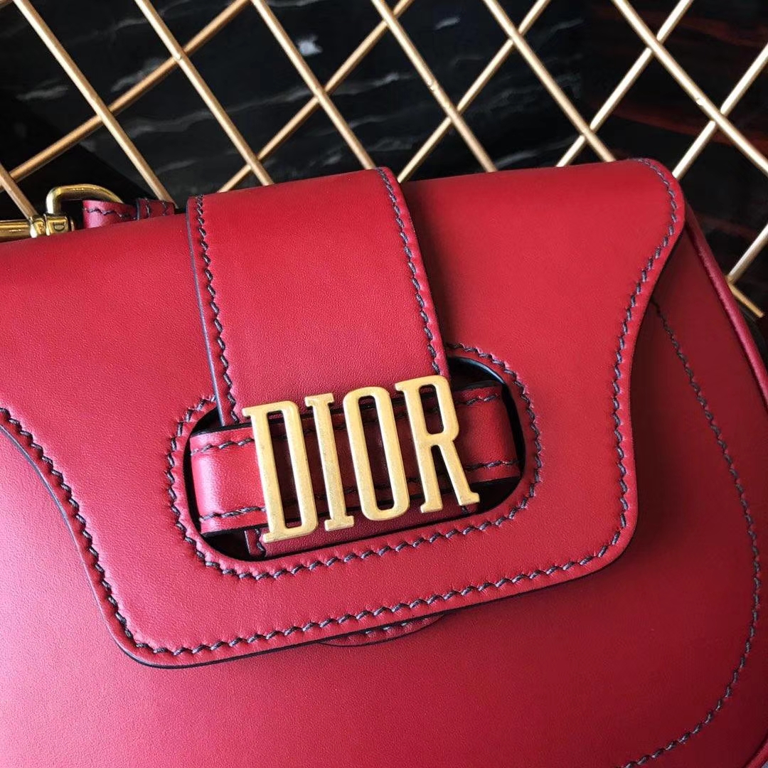 Dior 迪奥 小手提包 DIORAMA 红色 牛皮马鞍包 22.5cm