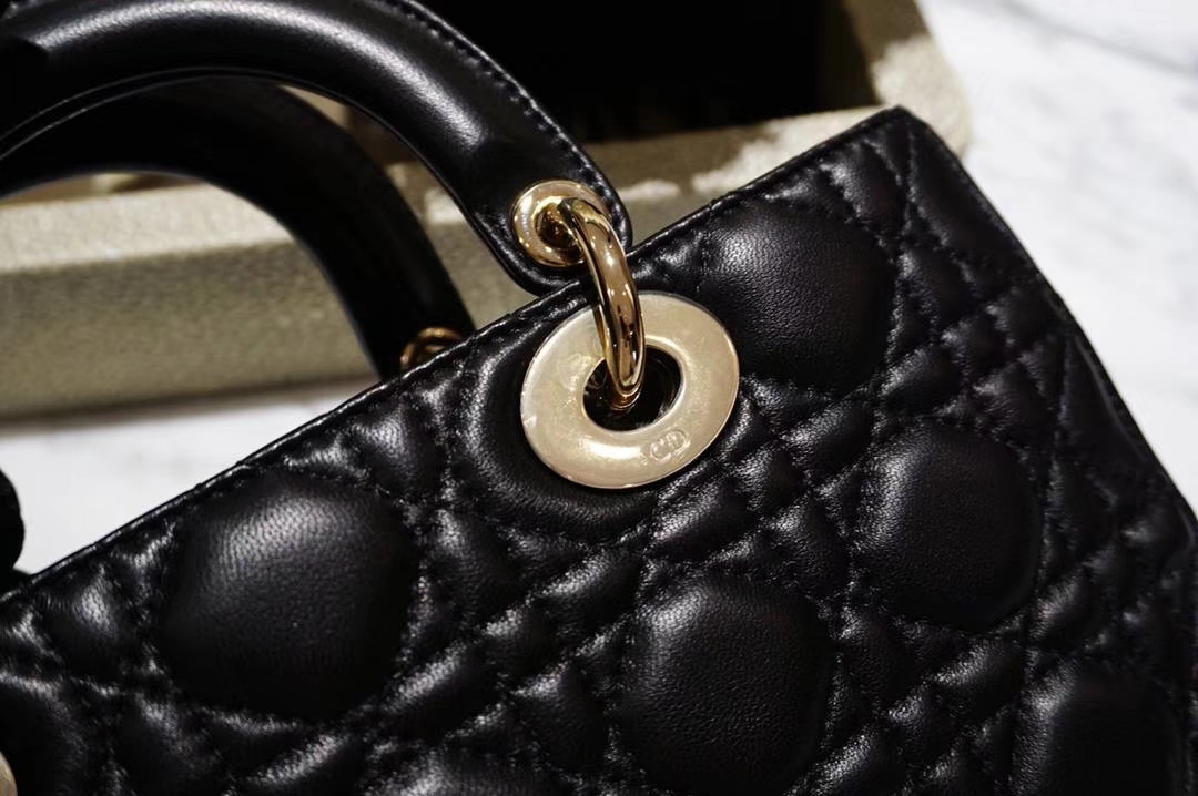 Dior 黑色羊皮手提包 金扣 意大利原厂水染小羊皮制作  原厂尾料皮
