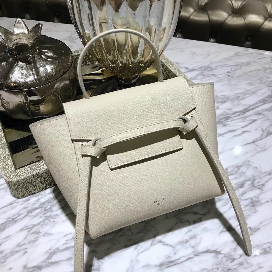 Celine 鲶鱼包 Mini 20cm 冰川白 现货秒发 掌纹皮 进口原厂皮