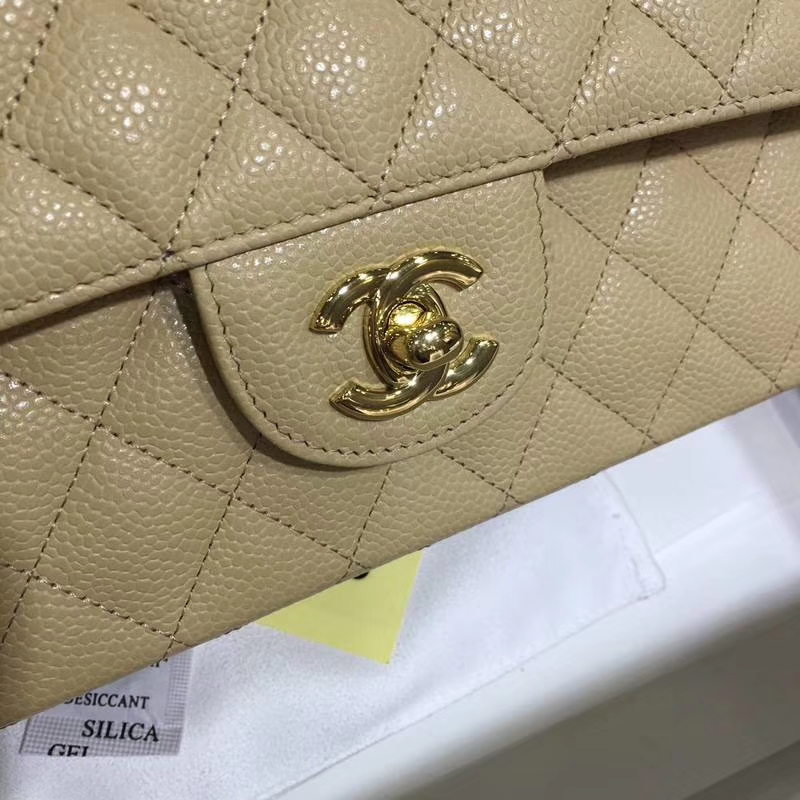 Chanel 香奈儿 Classic Flap 鱼子酱【杏色】车边 25cm 金（现货）
