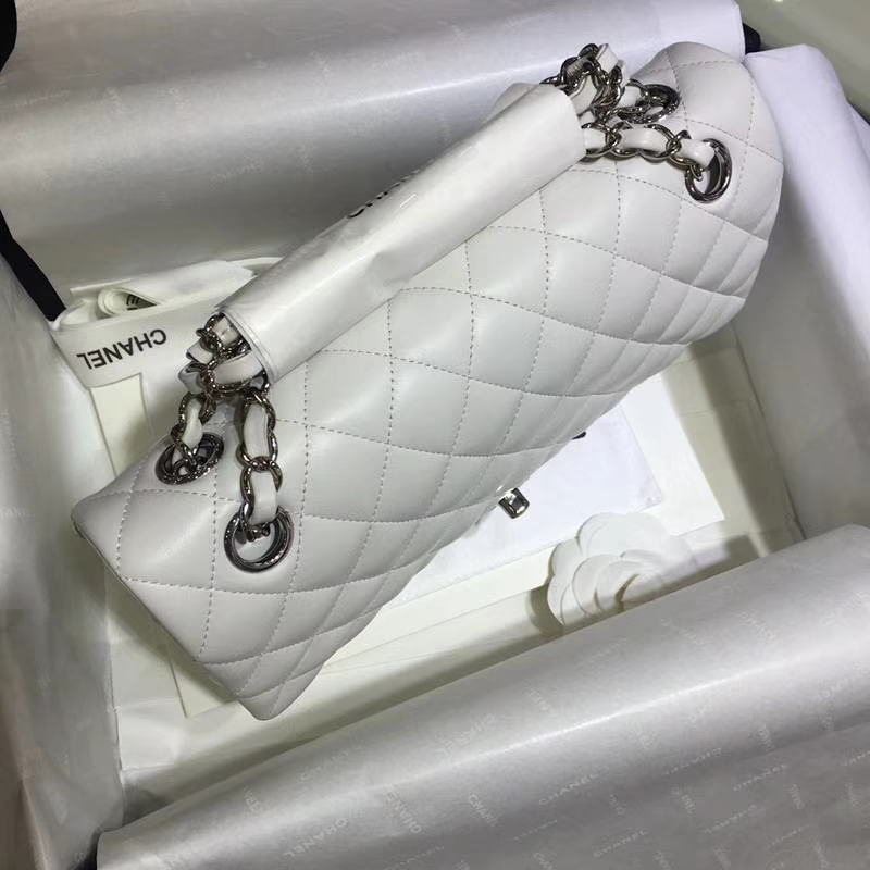 Chanel 香奈儿 Classic Flap 羊皮 白色 25cm 银