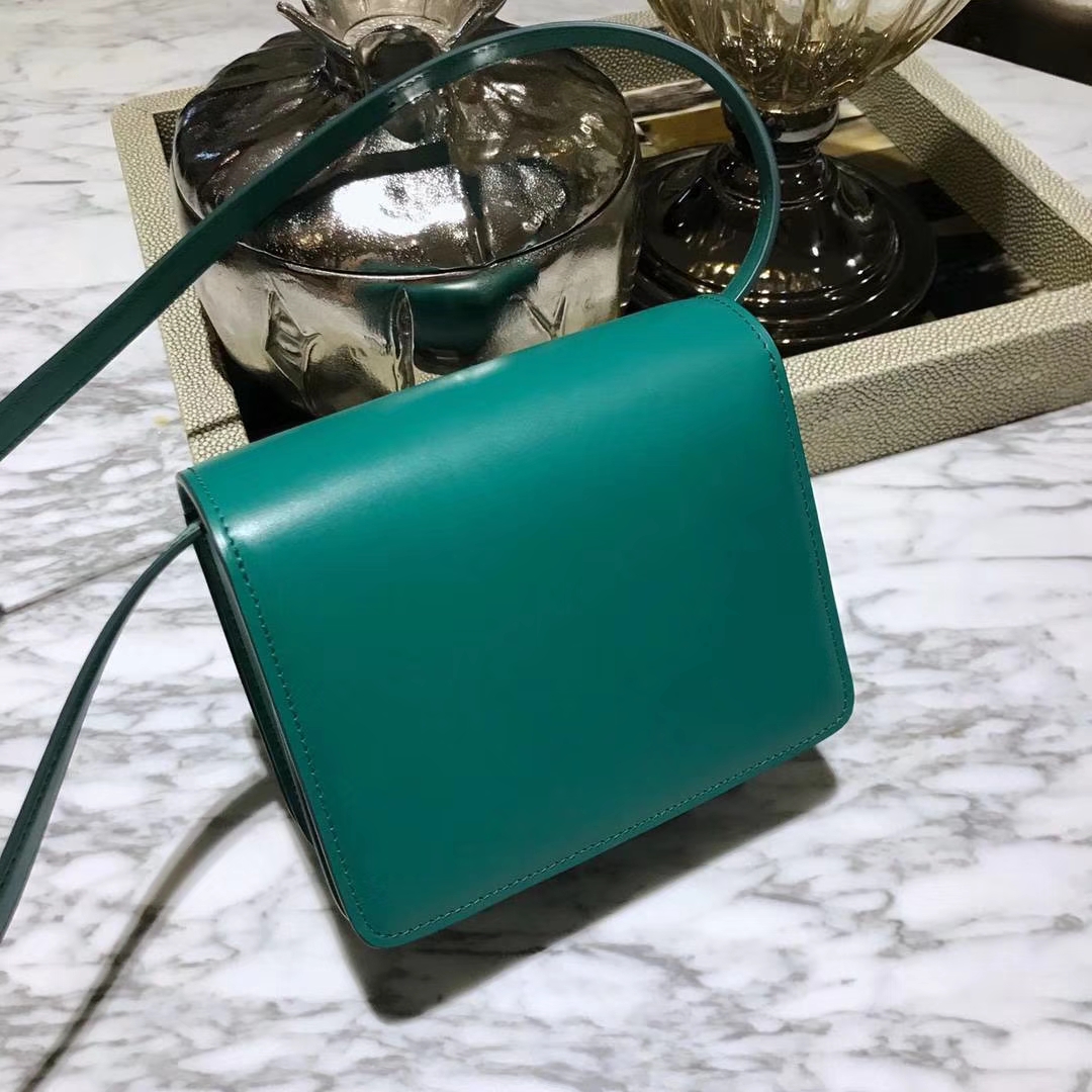 CÉLINE（赛琳）豆腐包 box小号  16cm   孔雀绿