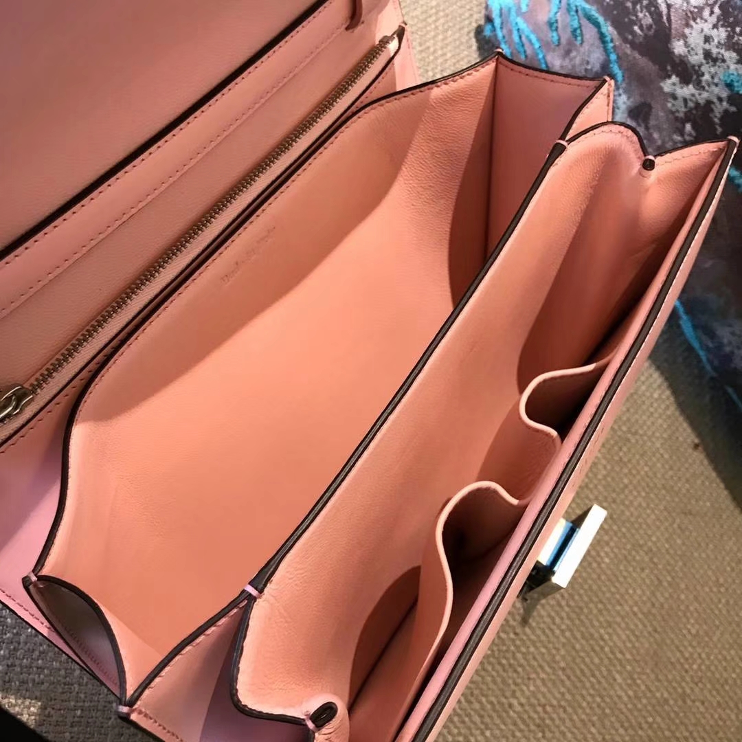 CÉLINE  box豆腐包 中号24cm  手搓纹新色蜜桃粉仙女专属色