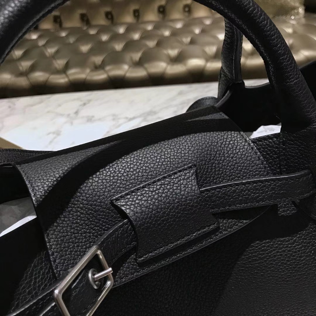 CÉLINE 购物袋 专柜同步发售 中号24cm 黑色 进口荔枝纹牛皮