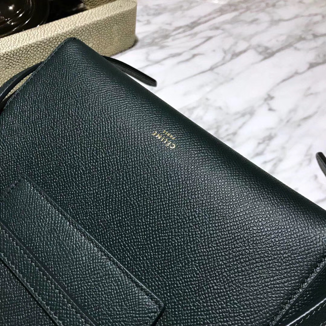 Celine 鲶鱼包mini 20cm 贵气墨绿色 掌纹皮