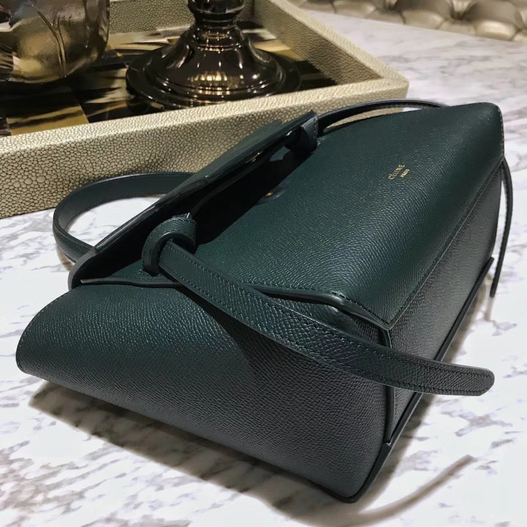 Celine 鲶鱼包mini 20cm 贵气墨绿色 掌纹皮