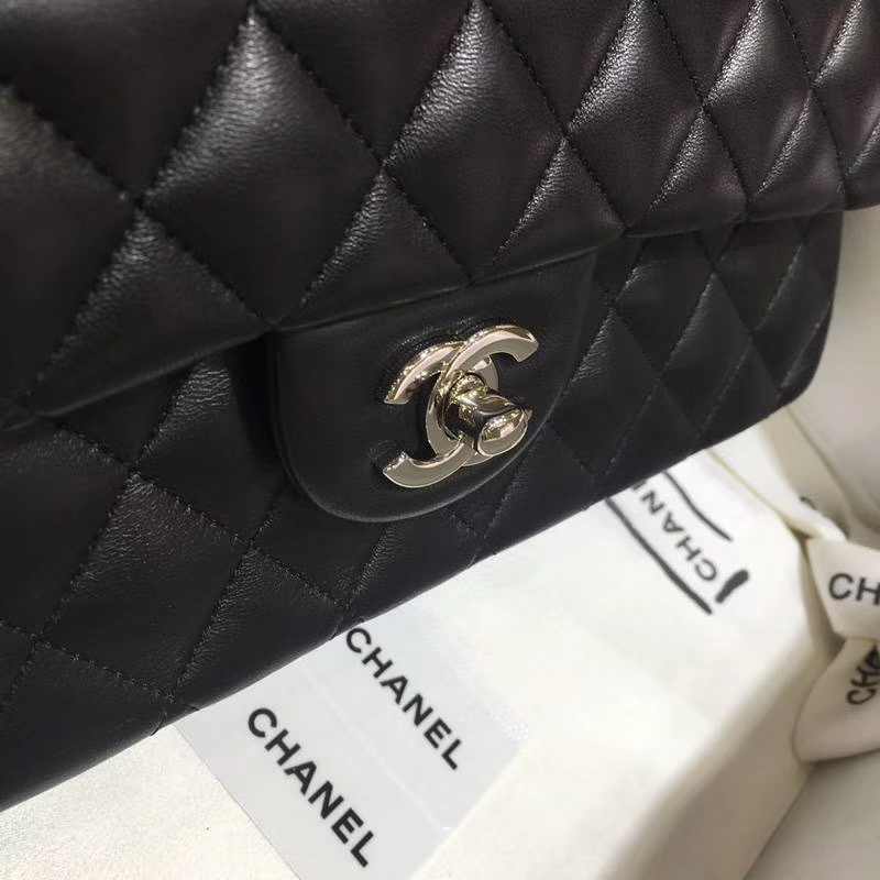 Chanel 香奈儿 CF 经典系列 小羊皮 黑色 25cm 银扣 现货