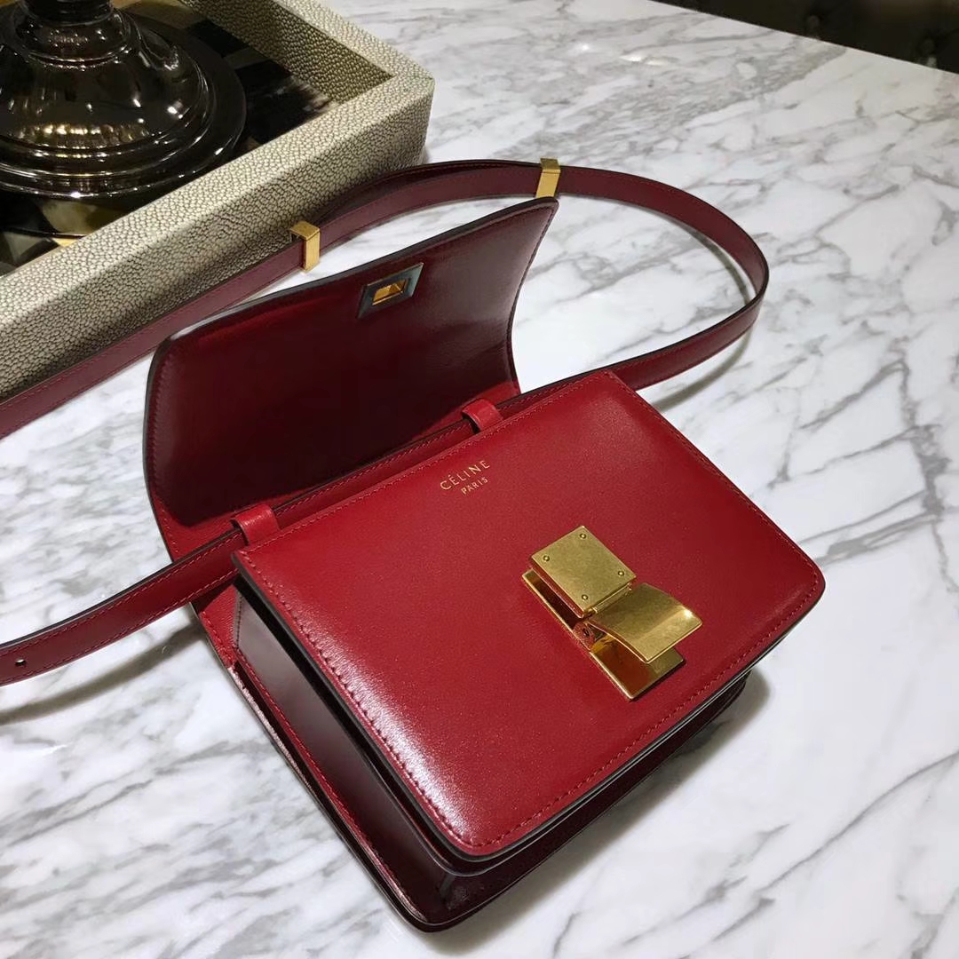 CÉLINE（赛琳）豆腐包 box小号 16cm  复古红 是红色系最畅销的颜色