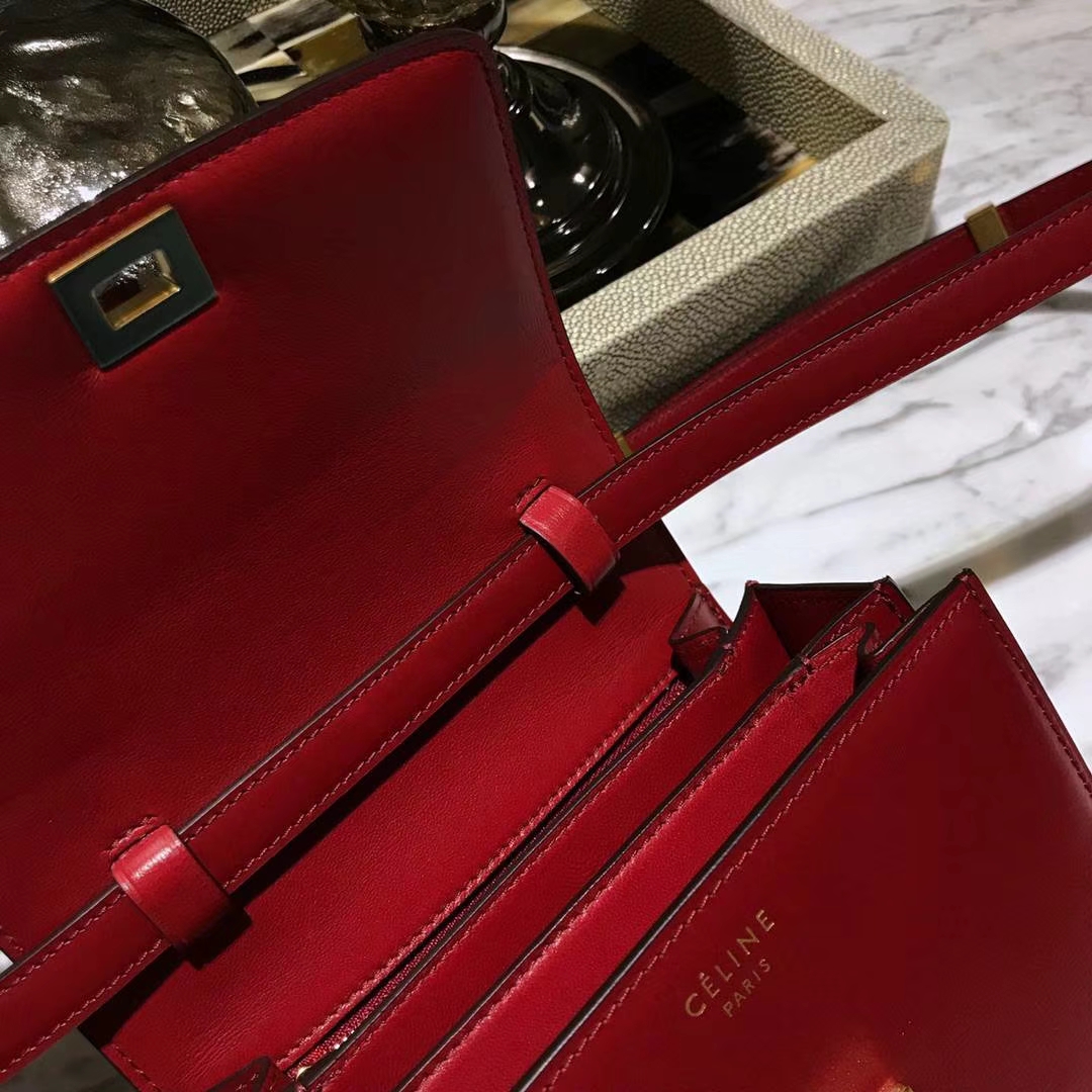 CÉLINE（赛琳）豆腐包 box小号 16cm  复古红 是红色系最畅销的颜色