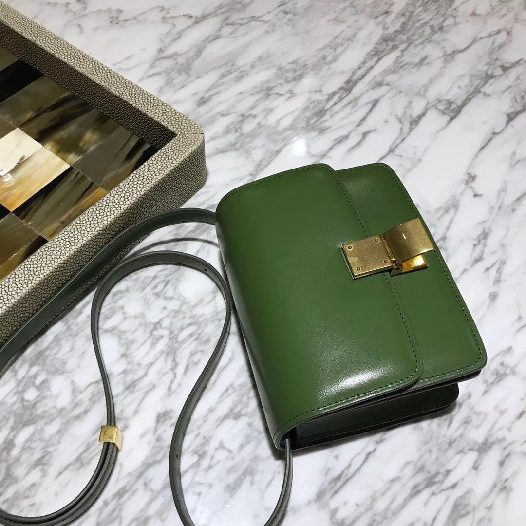 CÉLINE（赛琳）豆腐包 box小号  16cm   抹茶绿