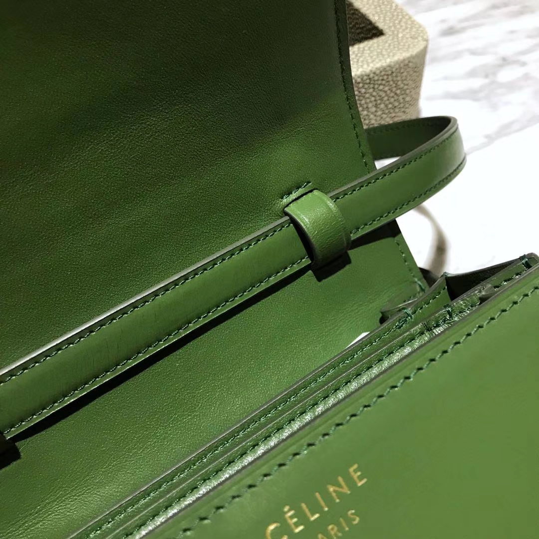 CÉLINE（赛琳）豆腐包 box小号  16cm   抹茶绿