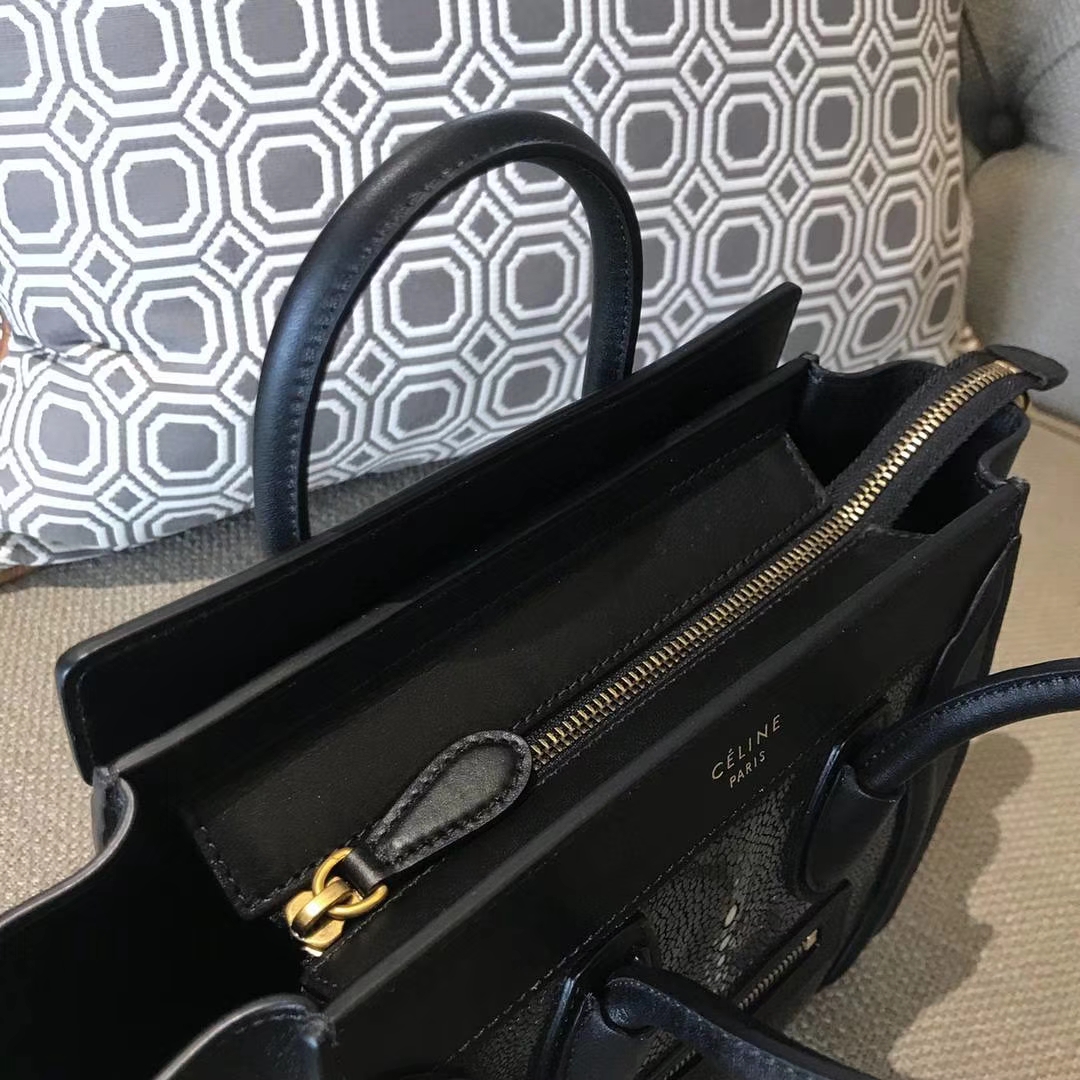 Celine 笑脸包 珍珠鱼皮 20cm/26cm 市场最高版本 支持验货 骑士黑