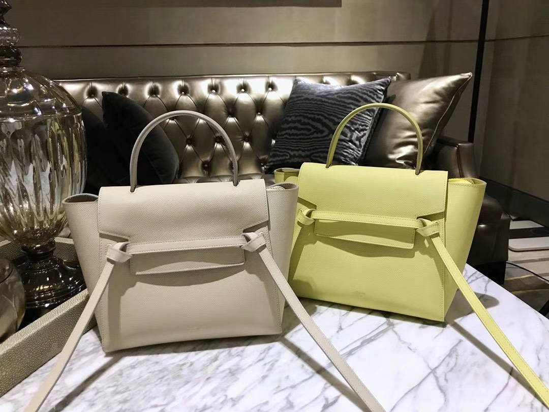 Celine 鲶鱼包 27cm 奶昔白 现货秒发 掌纹皮 进口原厂皮