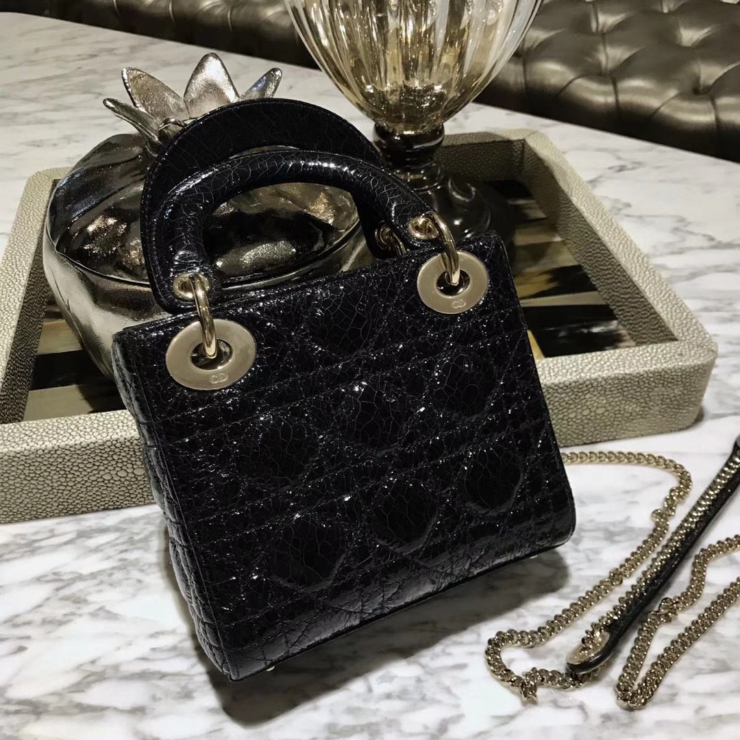 Dior 迪奥 新款来袭 意大利原厂皮料  鹿皮爆裂纹 黑色 实物绝对美到爆