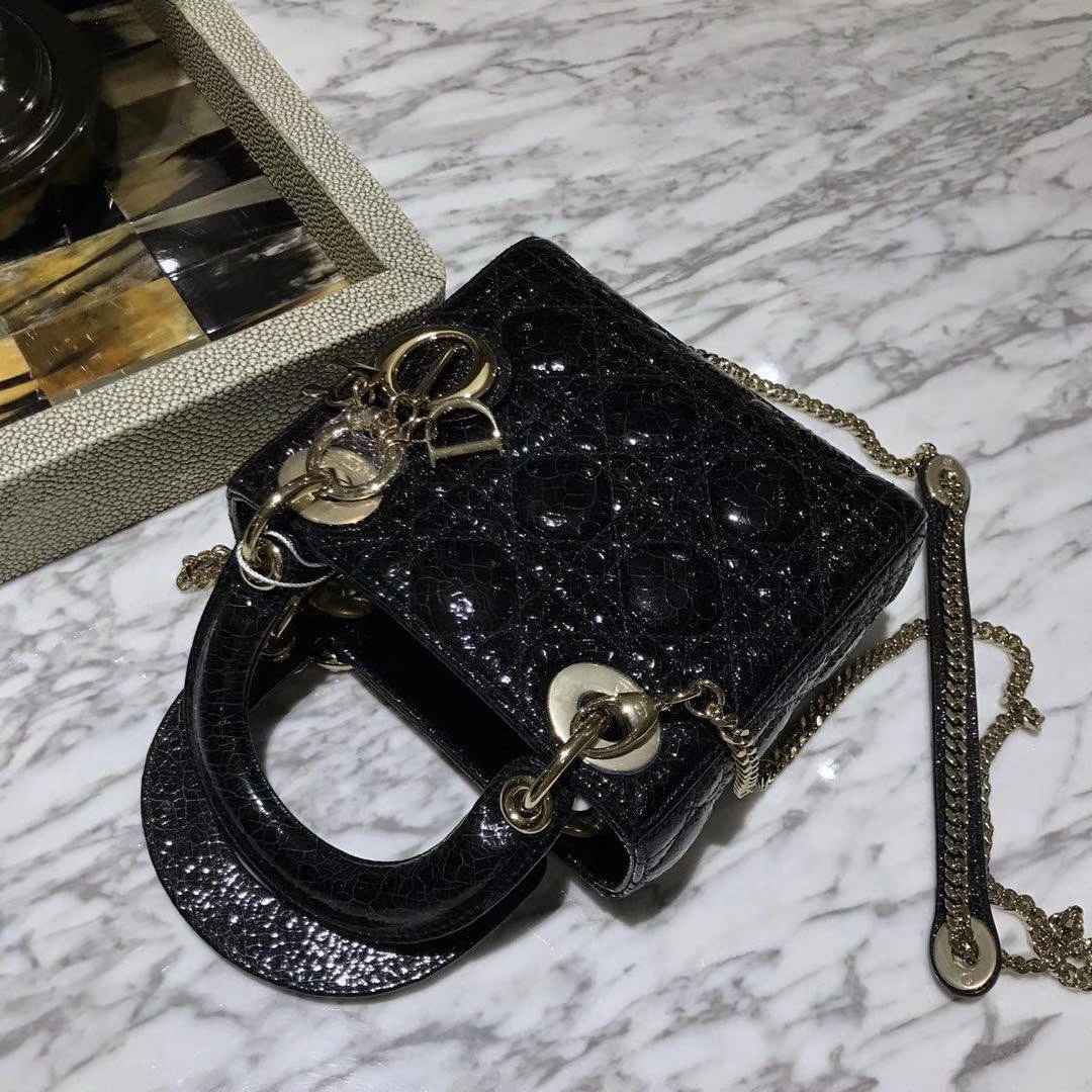 Dior 迪奥 新款来袭 意大利原厂皮料  鹿皮爆裂纹 黑色 实物绝对美到爆