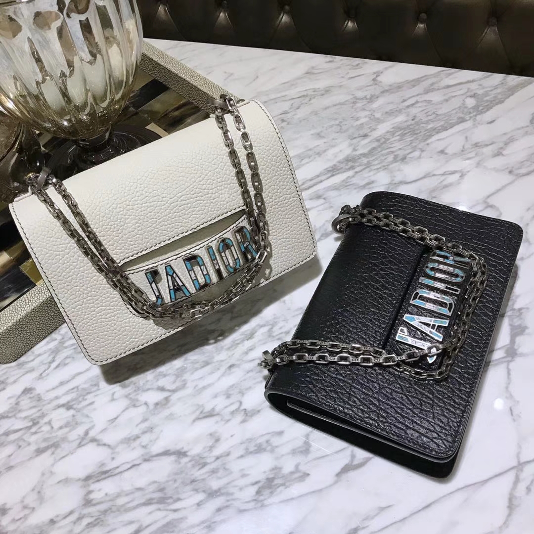 Dior 迪奥 JADIOR 25cm 翻盖式设计链条包 牛皮大象纹陶瓷扣 黑色