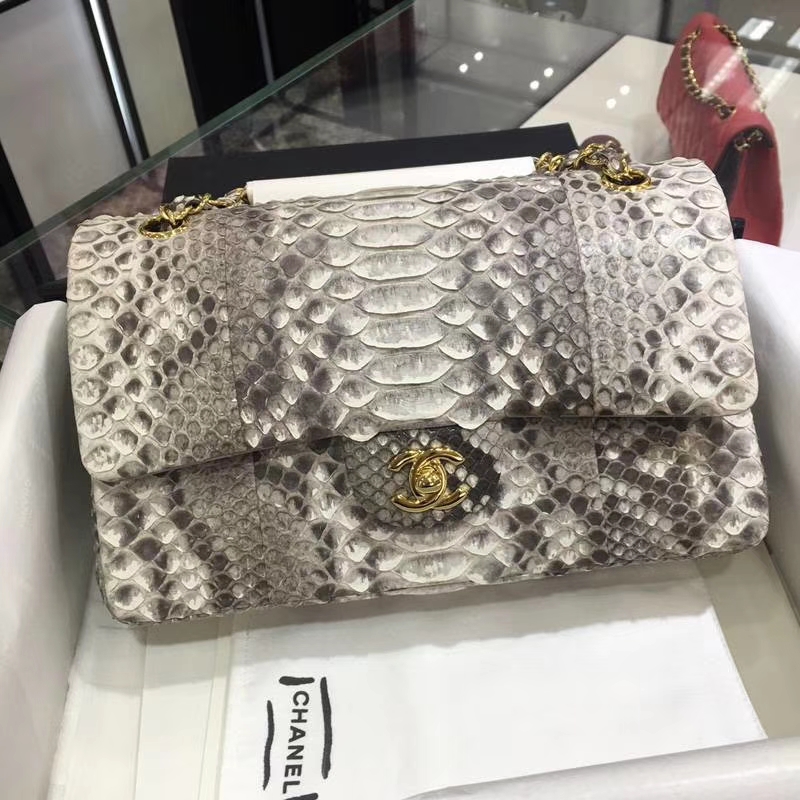 Chanel 香奈儿 Classic Flap 蟒蛇皮 【原花色】 25cm