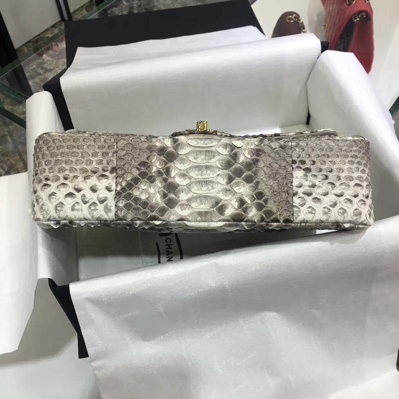 Chanel 香奈儿 Classic Flap 蟒蛇皮 【原花色】 25cm