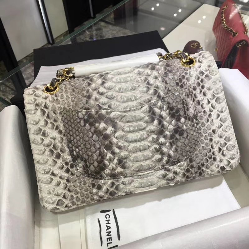 Chanel 香奈儿 Classic Flap 蟒蛇皮 【原花色】 25cm