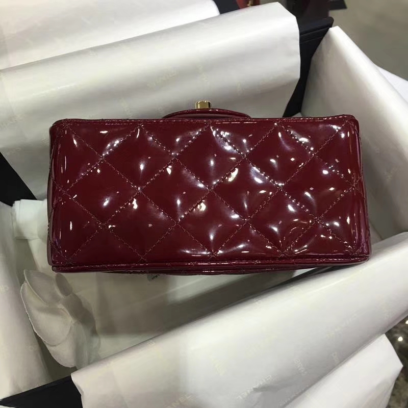Chanel 香奈儿 Chanel Classic Flap 漆皮 17cm 酒红 金 现货