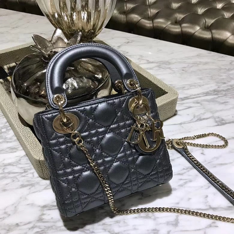 Dior 迪奥 戴妃包 Lady Dior 意大利 进口皮制作  羊皮铅笔芯色戴妃