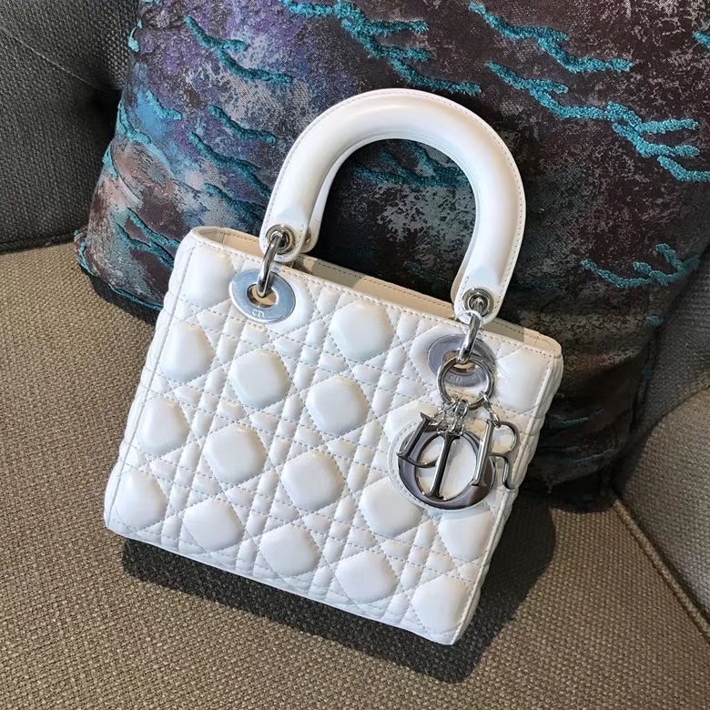 Dior 迪奥  戴妃包 Lady Dior 全新 原厂进口羊皮 白色 实拍