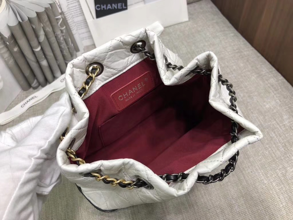 Chanel 香奈儿 2018 新款 流浪背包 菱格款 进口羊皮