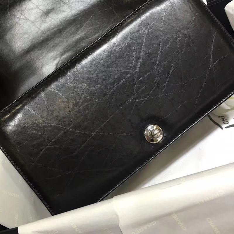 Chanel 香奈儿 Leboy Bag 手工链子 黑色 25cm 亮银扣