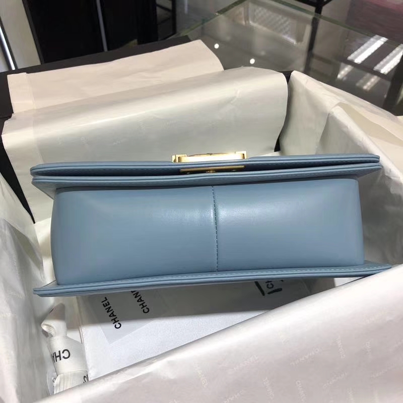 Chanel 香奈儿 Leboy Bag 大Vv款 小羊皮 雾霾蓝 25cm 亚金扣