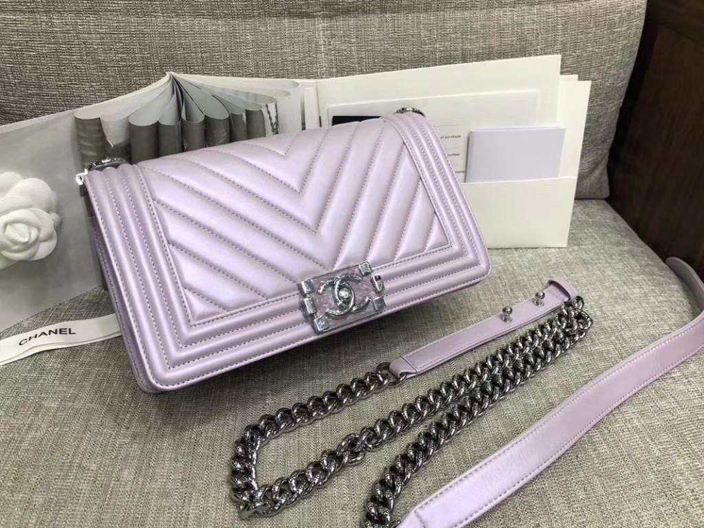Chanel Leboy Bag 大Vv款 小羊皮 珠光粉 25cm 大理石纹琉璃扣 Dream Bag系列