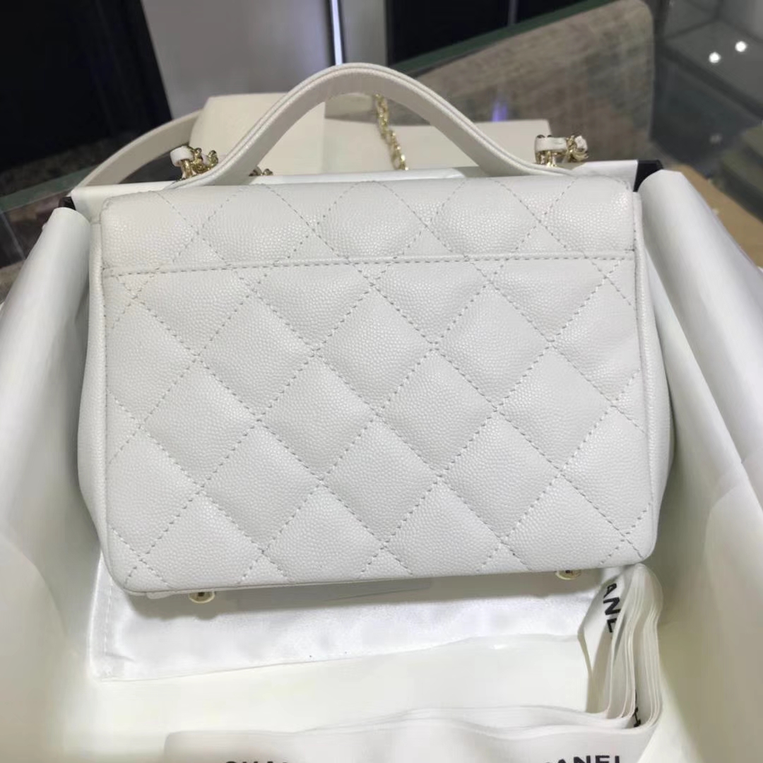 Chanel香奈儿 邮差包 20cm 纯白色 进口小鱼子酱 香槟五金 现货