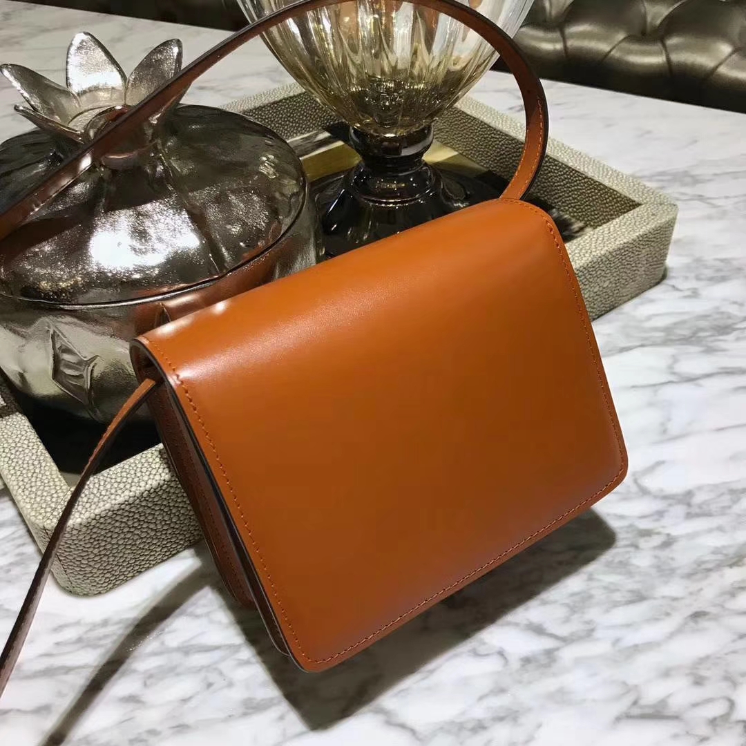 Celine 思琳 box 豆腐包 焦糖色 中号24cm 原厂进口头层牛皮 广州女包批发 
