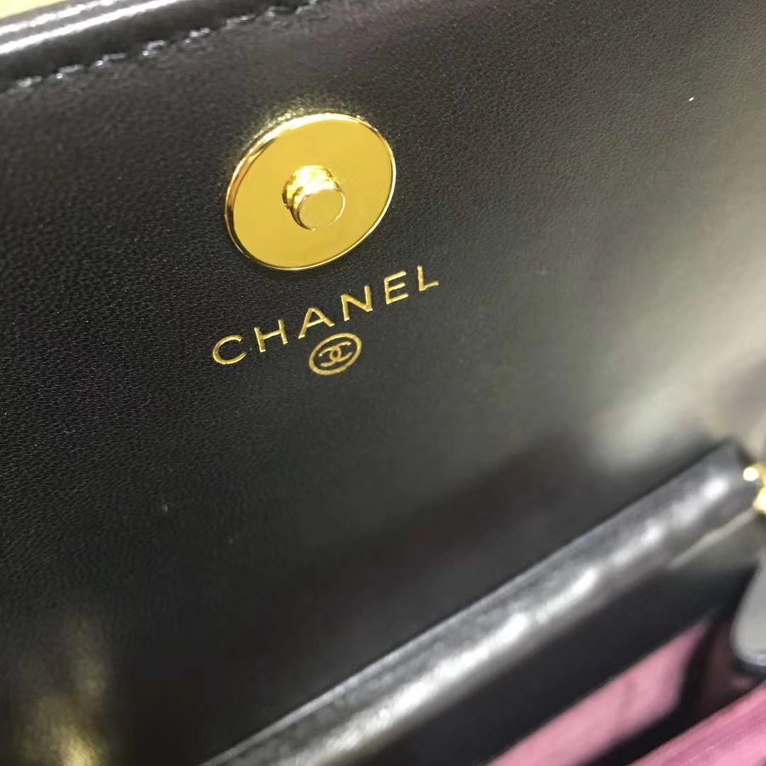 Chanel 2018 新款 Woc 球纹 Mini款 球纹 金扣银扣 经典百搭款