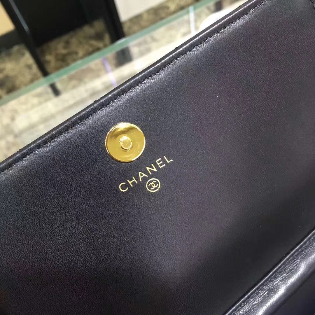 Chanel 2018 新款 Woc 球纹 Mini款 球纹 金扣银扣 经典百搭款