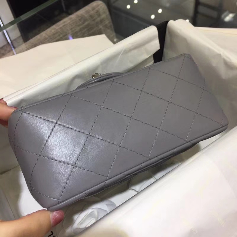 Chanel 香奈儿 羊皮 锡器灰 17cm 银扣 现货
