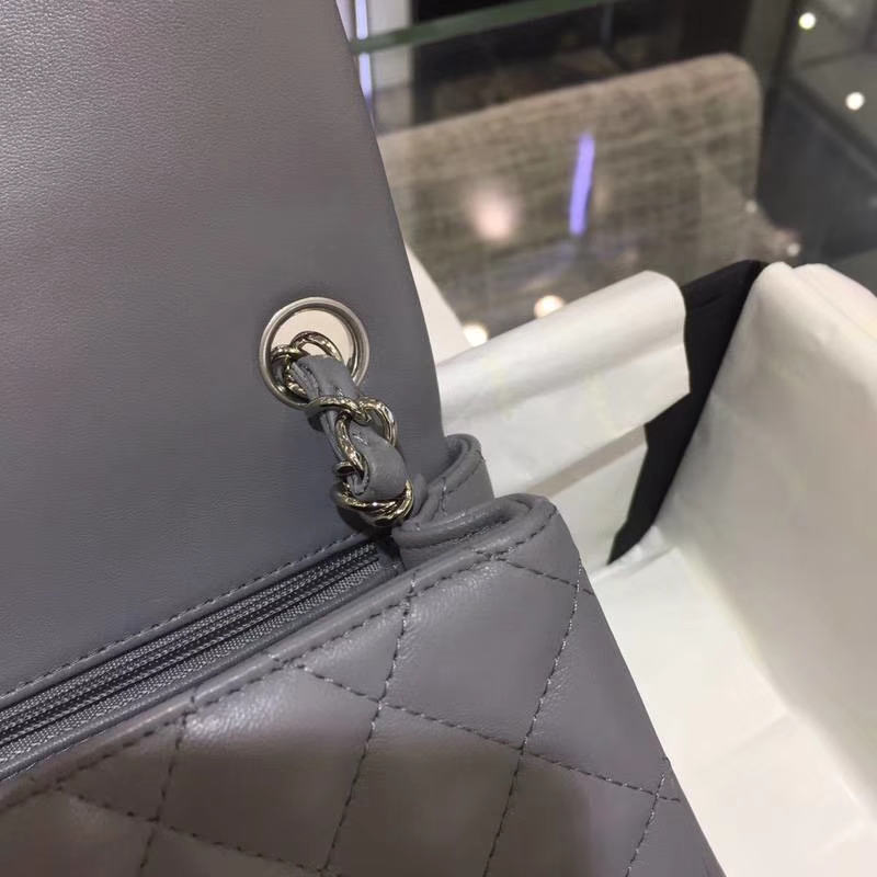 Chanel 香奈儿 羊皮 锡器灰 17cm 银扣 现货