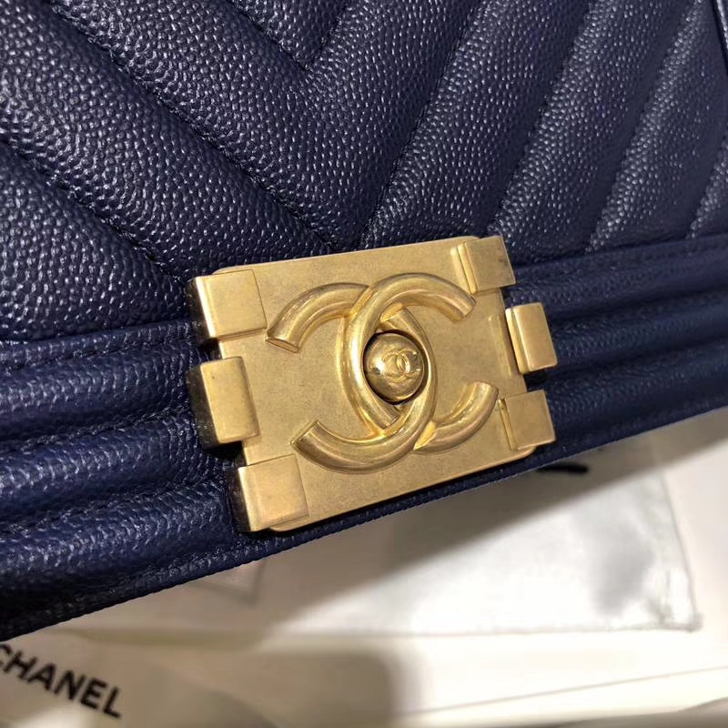 Chanel 香奈儿 Leboy Bag 大V 小鱼子酱 海军蓝 25cm 磨砂五金