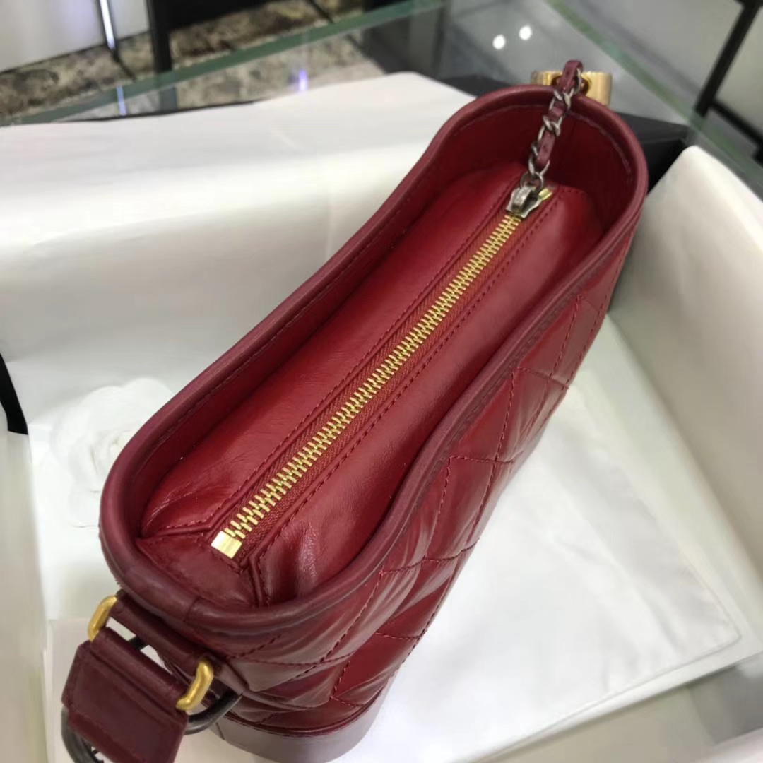Chanel 香奈儿 Gabrielle 20cm 原厂树膏皮 酒红色