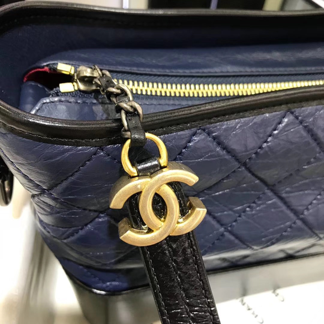 Chanel 香奈儿 Gabrielle 28cm 原厂树膏皮 宝石蓝