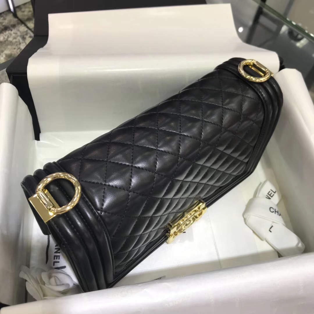 Chanel 香奈儿 Leboy 25cm 原厂皮小羊皮 黑色 亚金五金