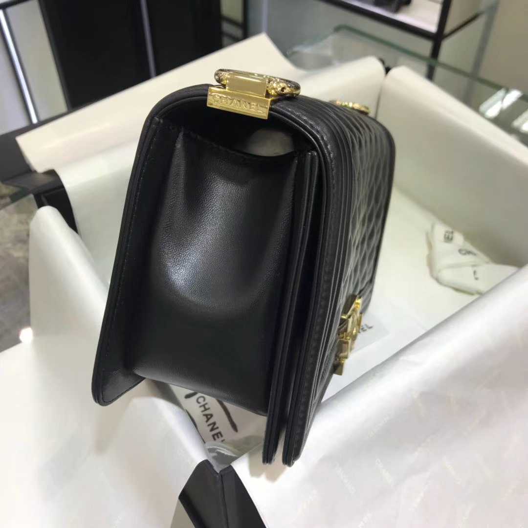 Chanel 香奈儿 Leboy 25cm 原厂皮小羊皮 黑色 亚金五金
