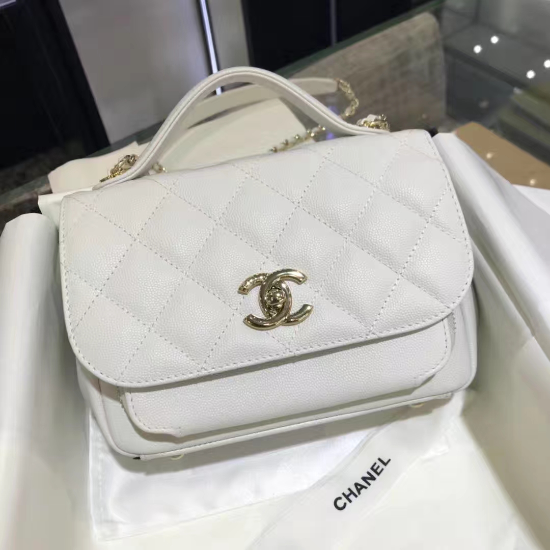 Chanel香奈儿邮差包20cm纯白色 进口小鱼子酱 香槟五金