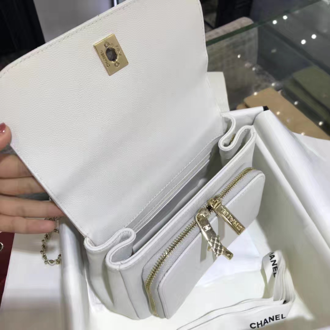 Chanel香奈儿邮差包20cm纯白色 进口小鱼子酱 香槟五金