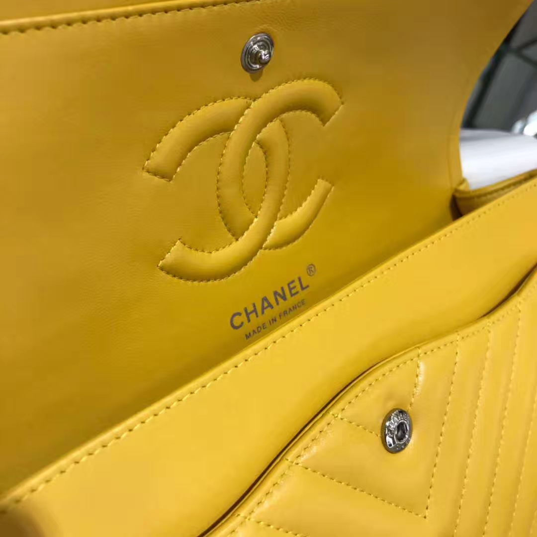 Chanel 香奈儿 V字绣系列  25cm 原厂皮小羊皮 芒果黄 客订出货