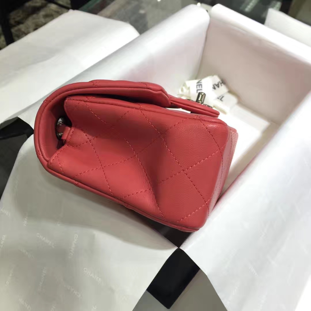 Chanel Classic Flap 20cm 原厂皮小羊皮 西瓜红 银扣