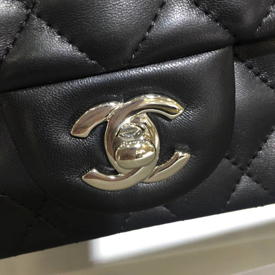 Chanel  香奈儿  Cf系列 17cm 原厂皮 小羊皮 黑色 银扣