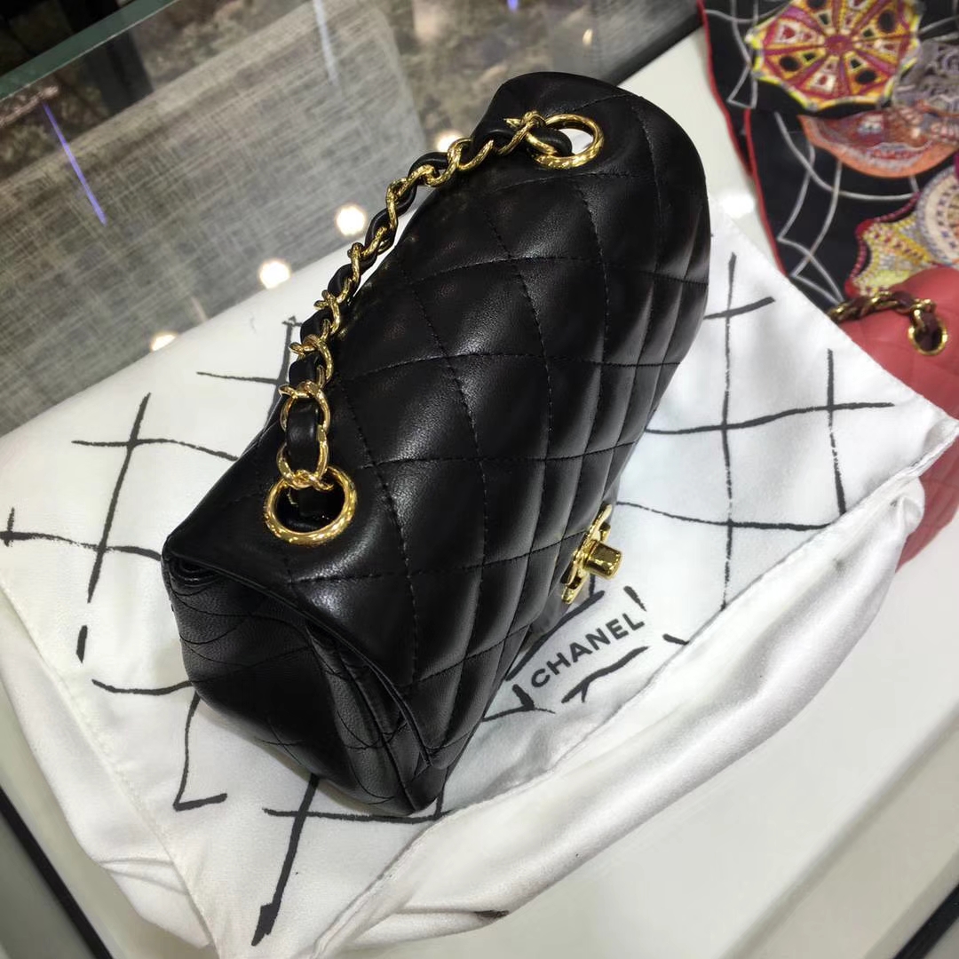 Chanel  香奈儿  Cf系列 17cm 原厂皮 小羊皮 黑色 金扣