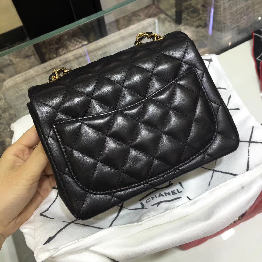 Chanel  香奈儿  Cf系列 17cm 原厂皮 小羊皮 黑色 金扣